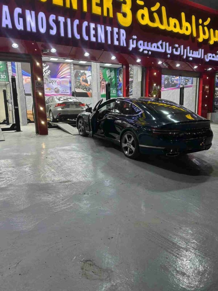 فحص السيارة قبل الشراء في جدة: 12 نقطة تحميك من سيارة مضروبة
